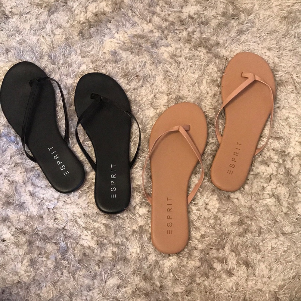 Black and nude flip flops
